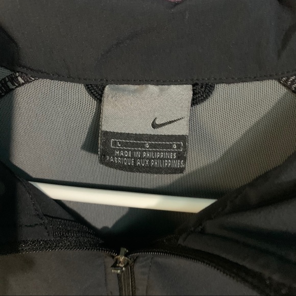 Nike pullover - Picture 2 of 2
